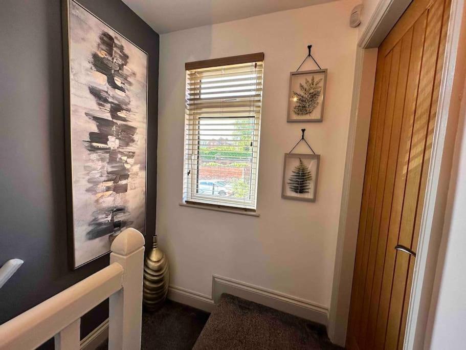 Gaia Villa Lichfield Dış mekan fotoğraf