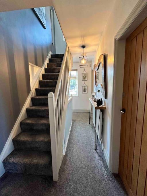 Gaia Villa Lichfield Dış mekan fotoğraf